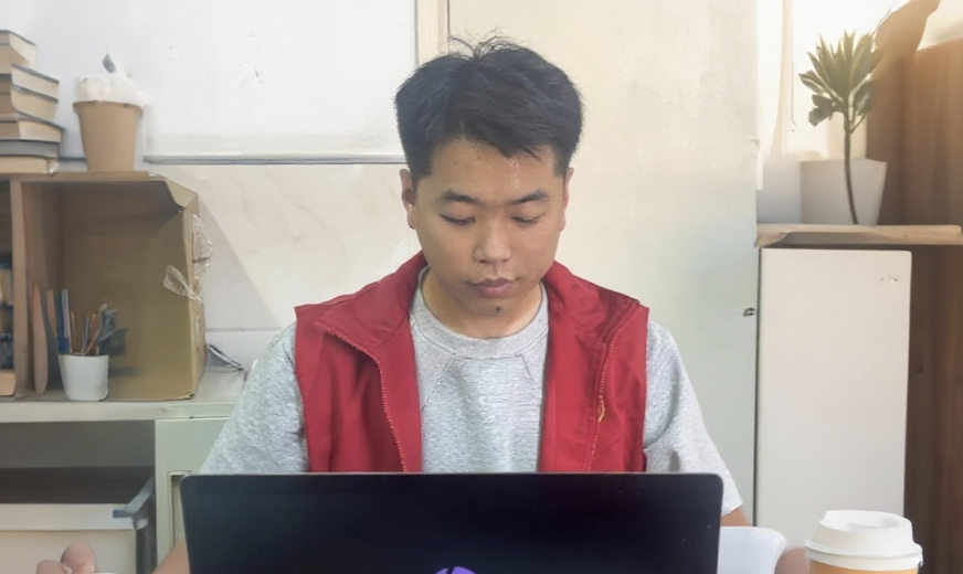 徐箐.png