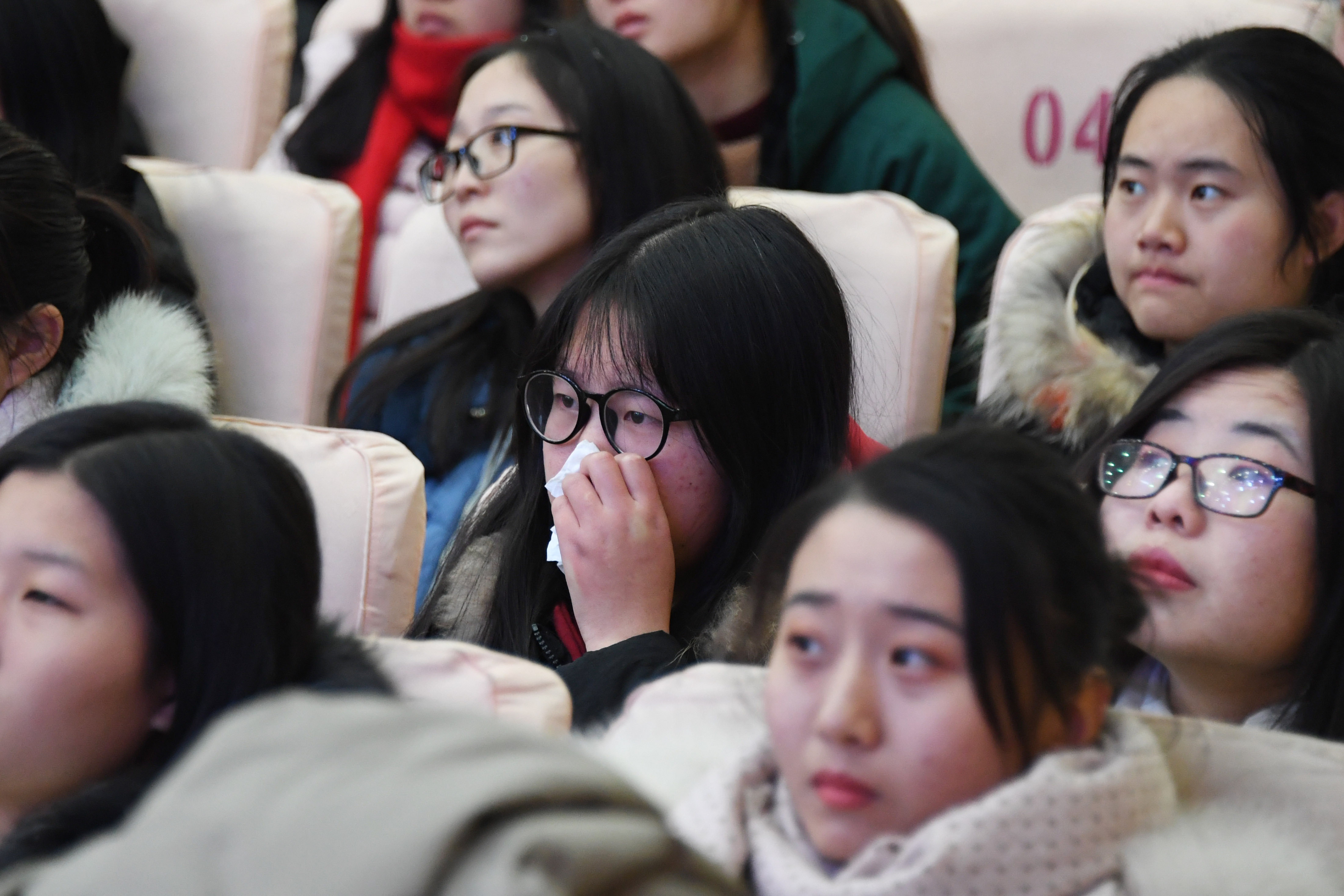 10报告会现场.JPG