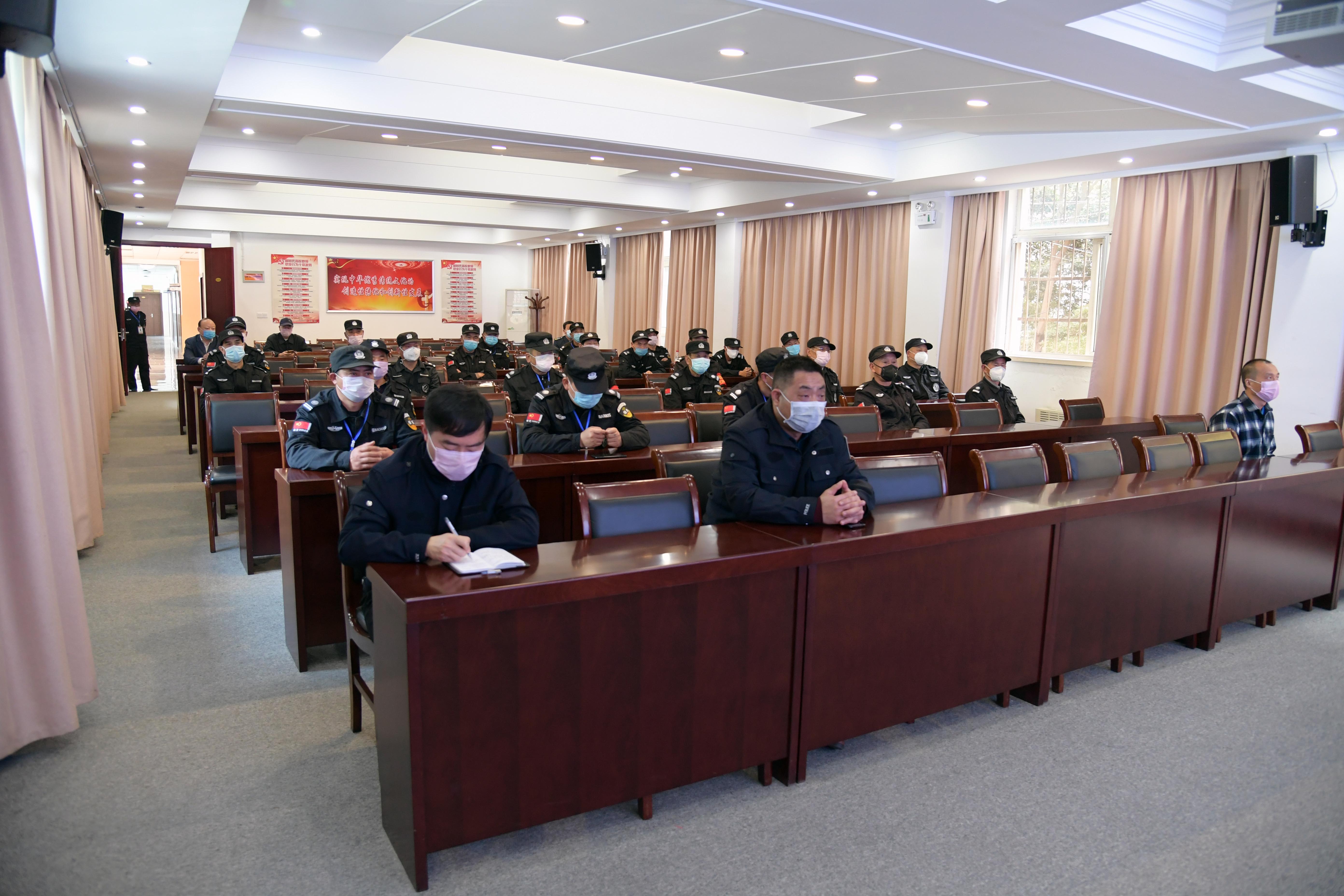 3培训会现场.JPG