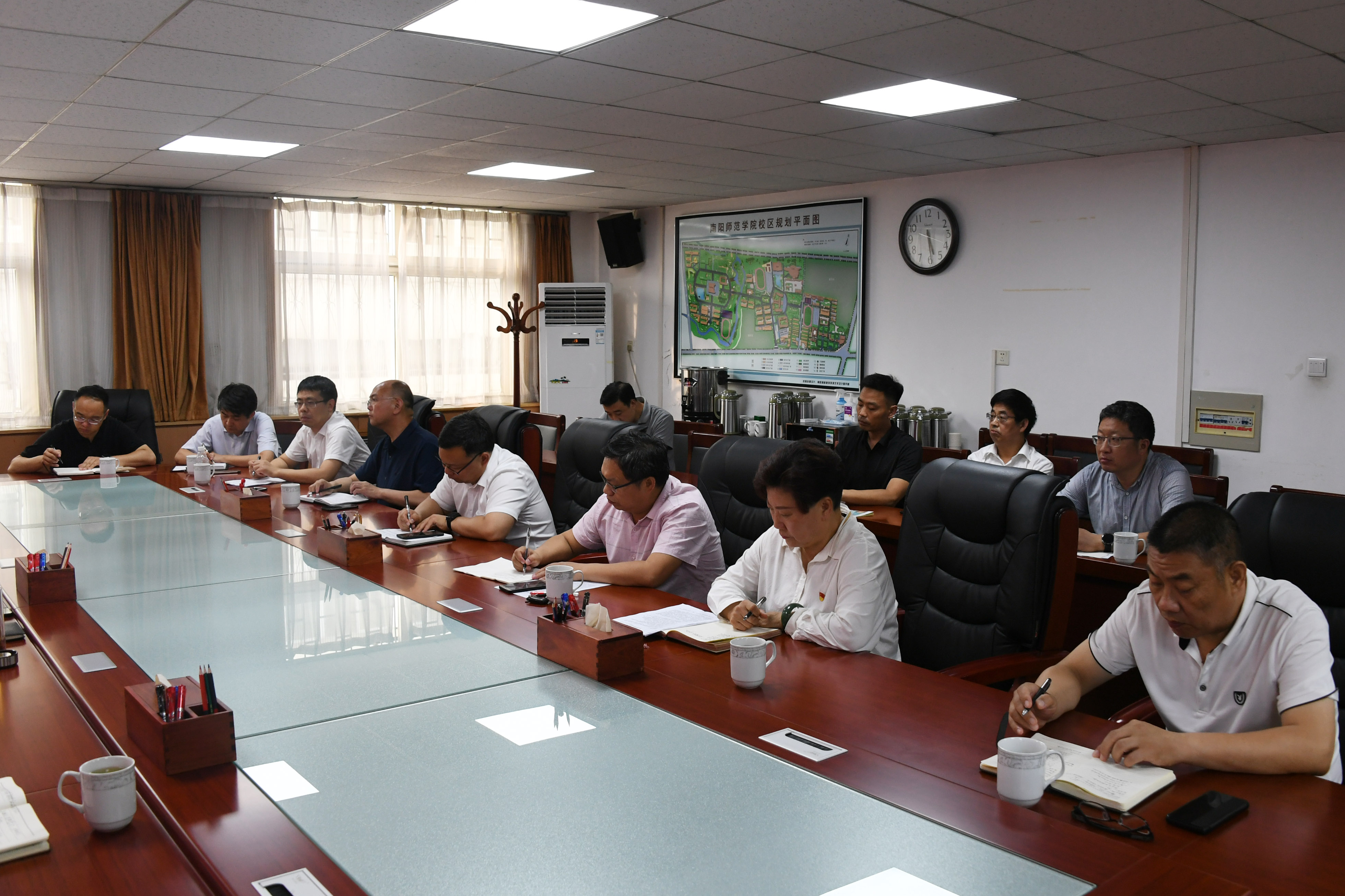 3.消防安全督查会现场.jpg