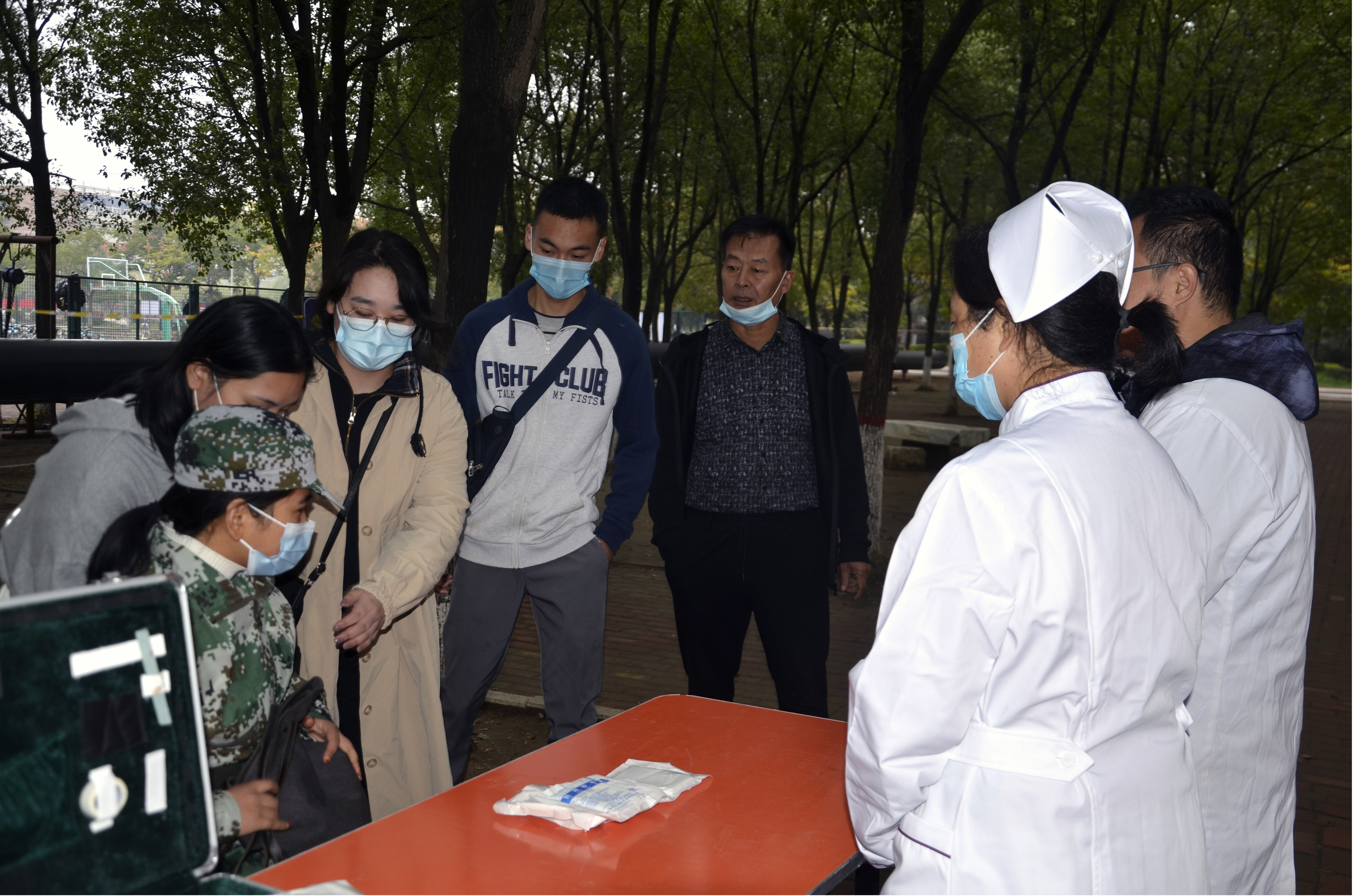 快速处置身体不适学生.jpg