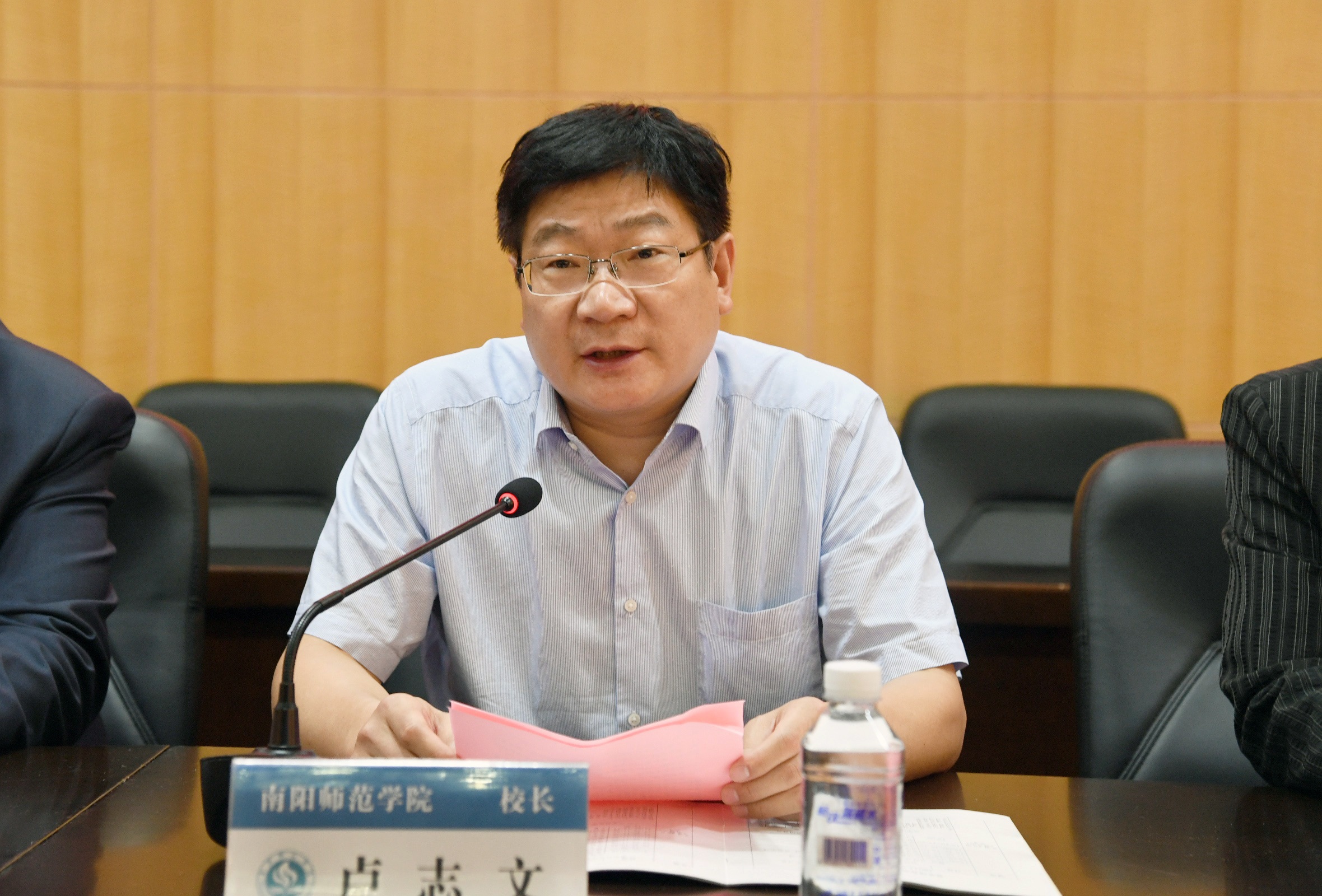 4卢志文.JPG
