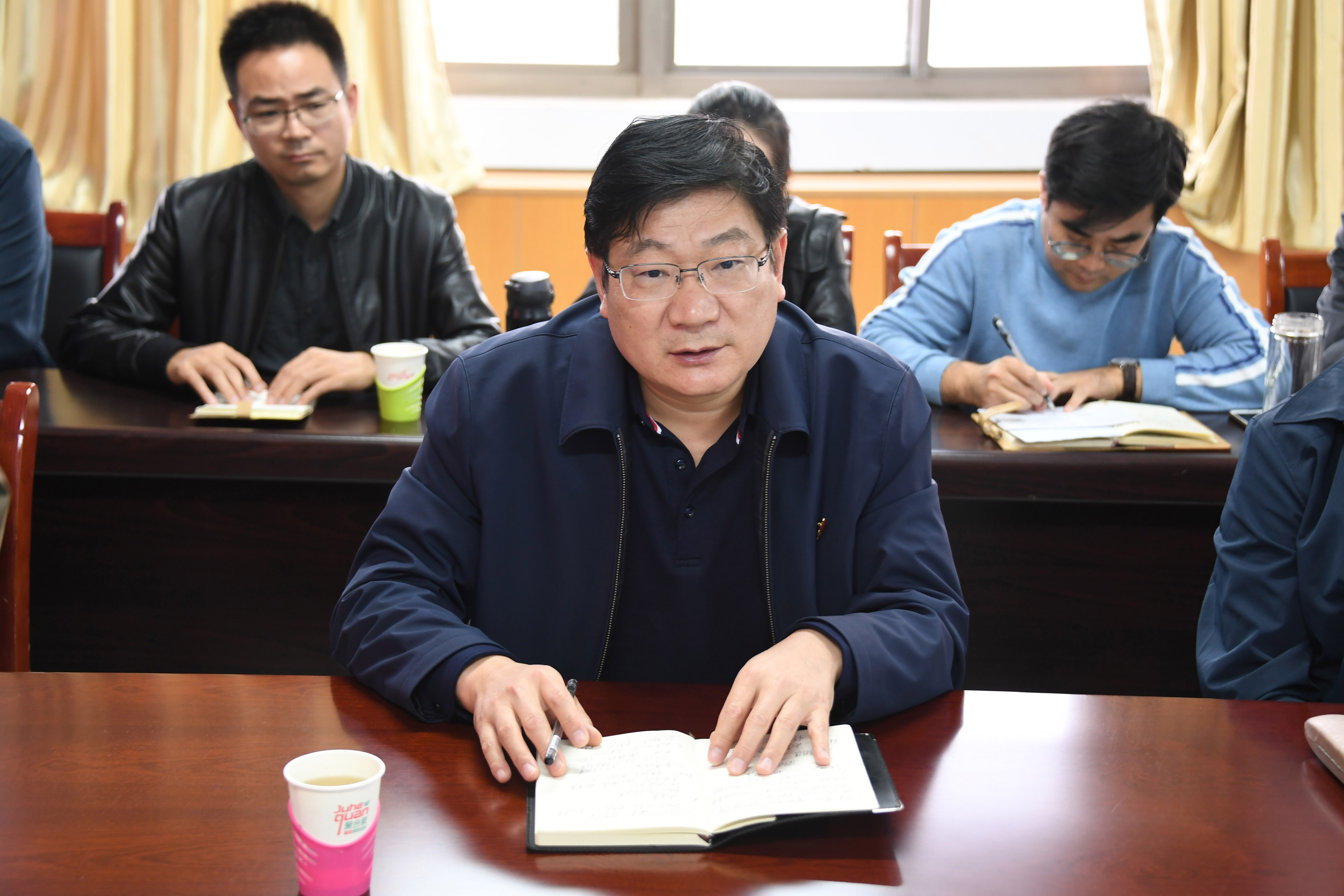 3校长卢志文讲话.jpg