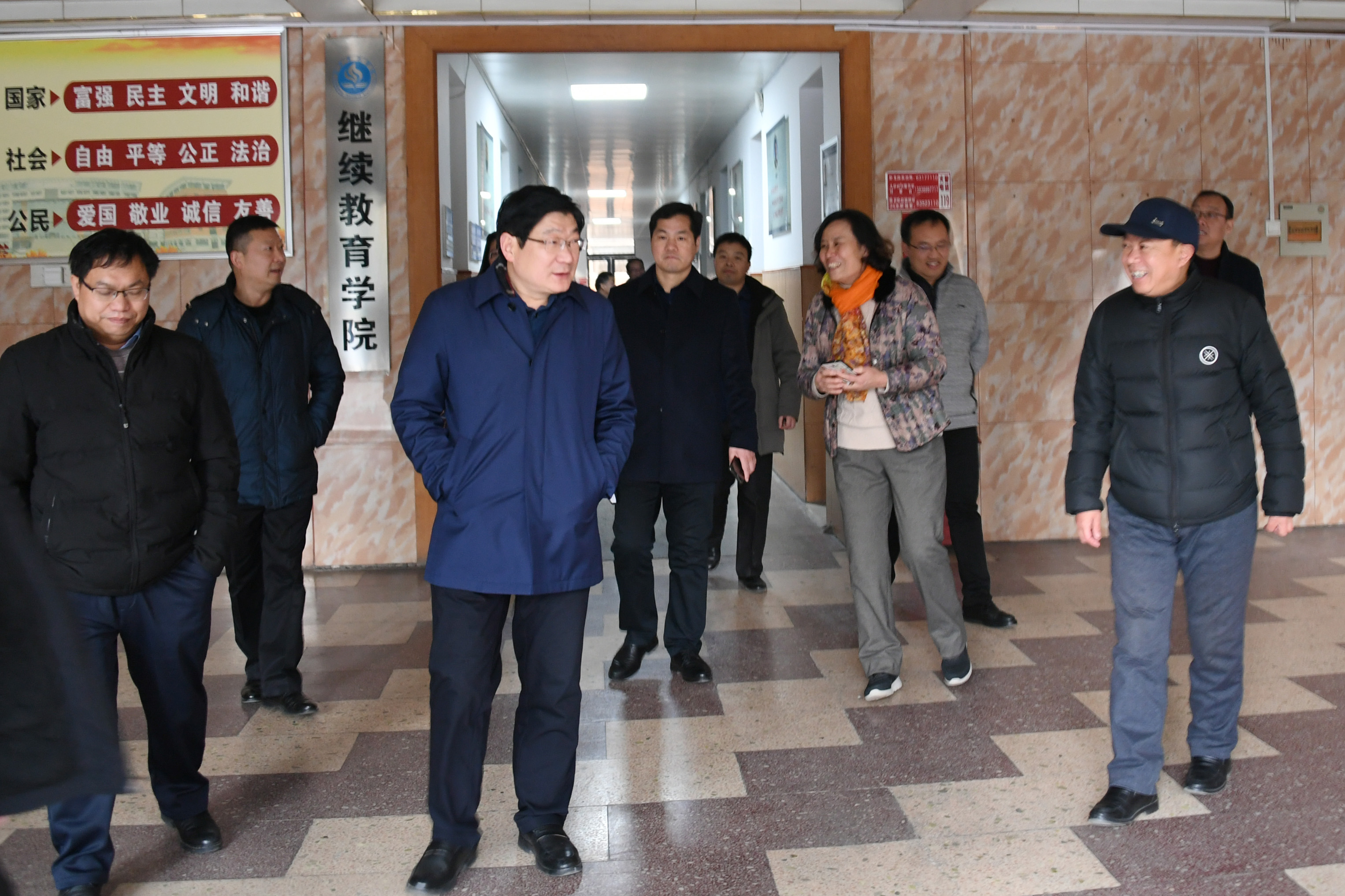 3校党委书记卢志文深入基层调研指导工作.jpg