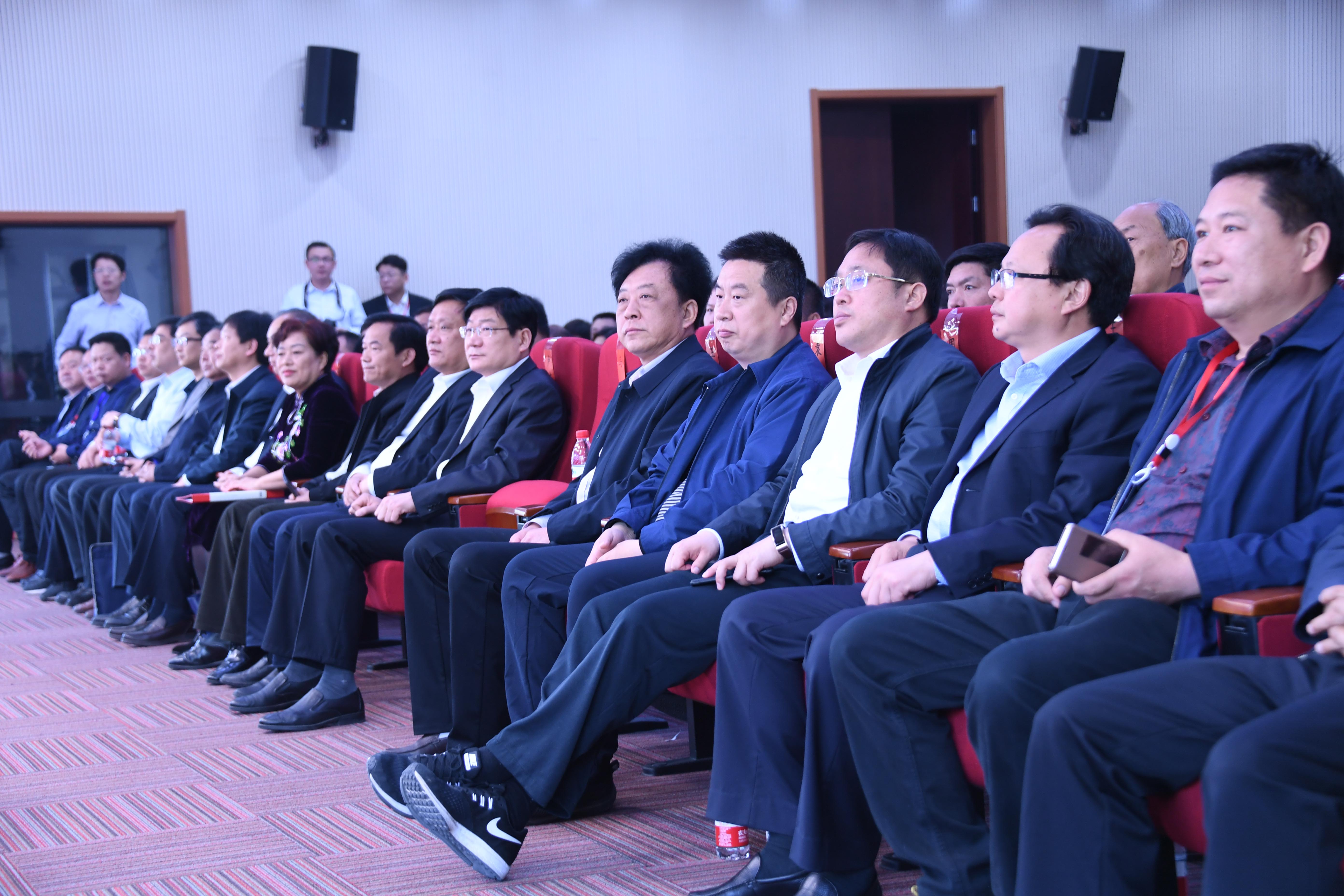 4会议现场.JPG